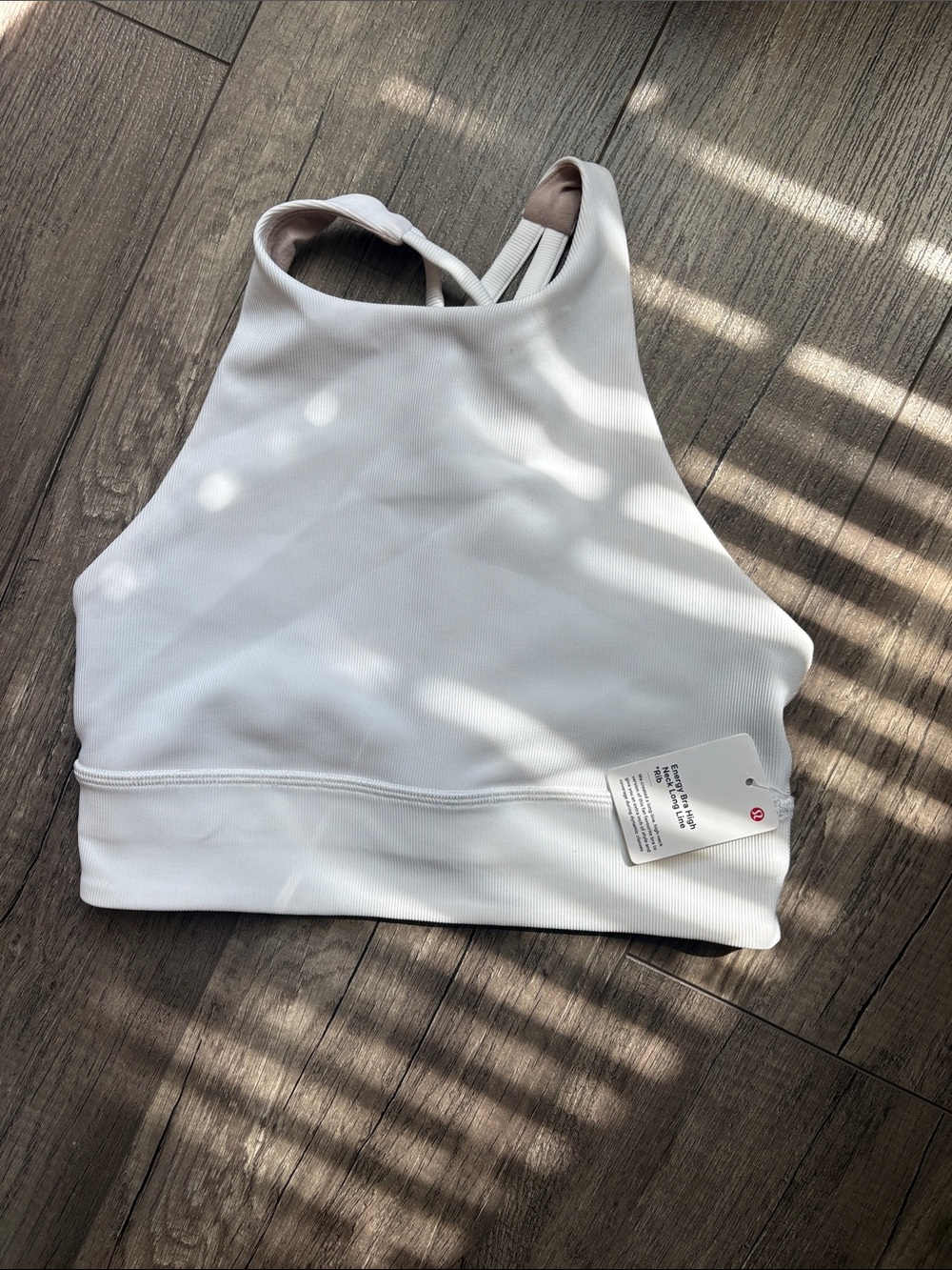 Lululemon Energy bra High-Neck White LL rib Women’s sports bra size 6